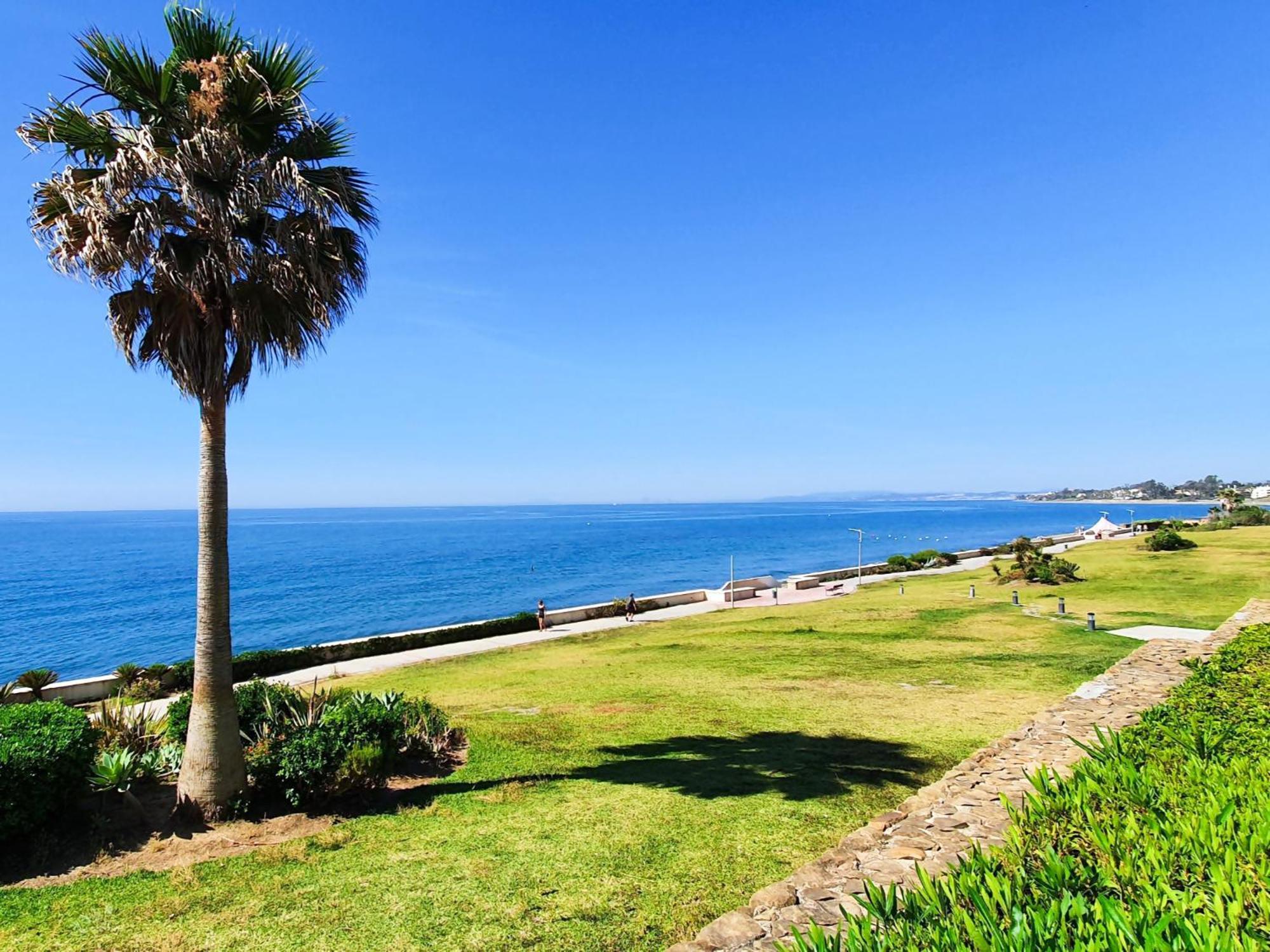 Luxury Frontline Residence Ehhouse Estepona Zewnętrze zdjęcie