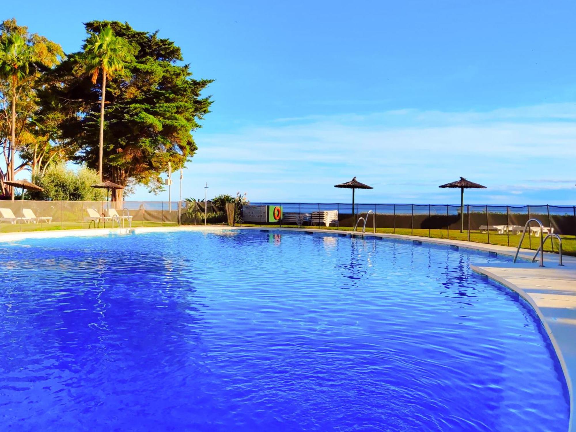 Luxury Frontline Residence Ehhouse Estepona Zewnętrze zdjęcie